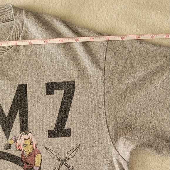 Naruto Team 7 T Shirt Hidden Leaf Village Grey size Medium Preowned Great Cond - Picture 4 of 6